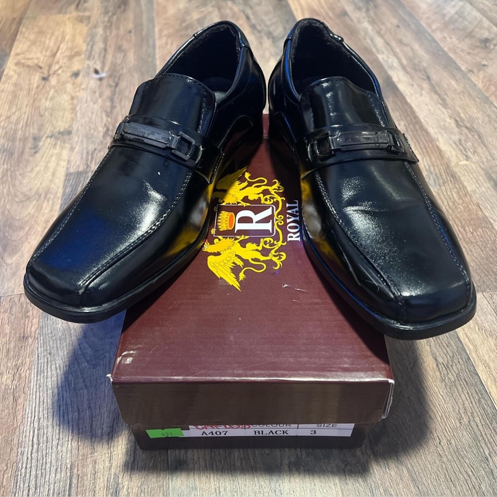 Boy Size 3 Dress Shoes